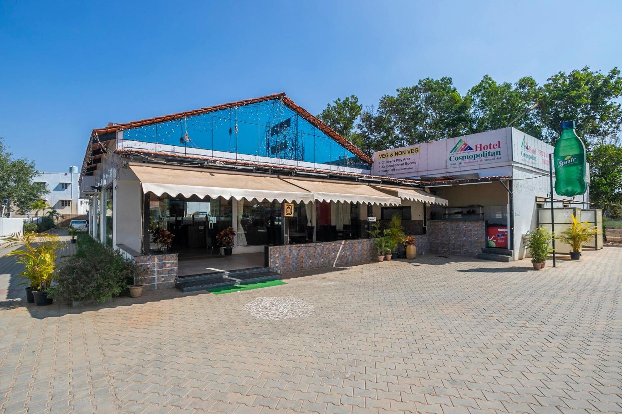 Collection O 27798 Hotel Cosmopolitan Devanahalli Exterior foto